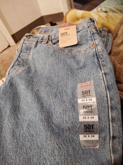 Levi's