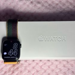 Apple Watch 7 with Cellular 
