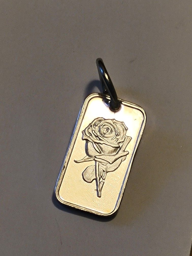 1g Rose Pendant .999 Fine Silver High Quality Jewelry Unisex