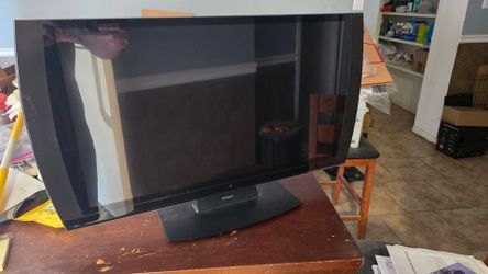 Playstation 3D display, 24" monitor with stand and 3D glasses