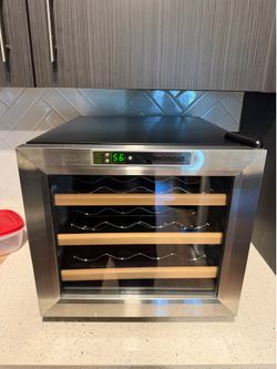 WINE ENTHUSIAST Wine Cooler Fridge – Digital Temp Control