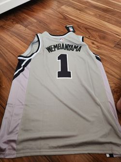 Basketball jersey