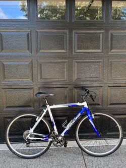 Redline Conquest Hybrid Bike
