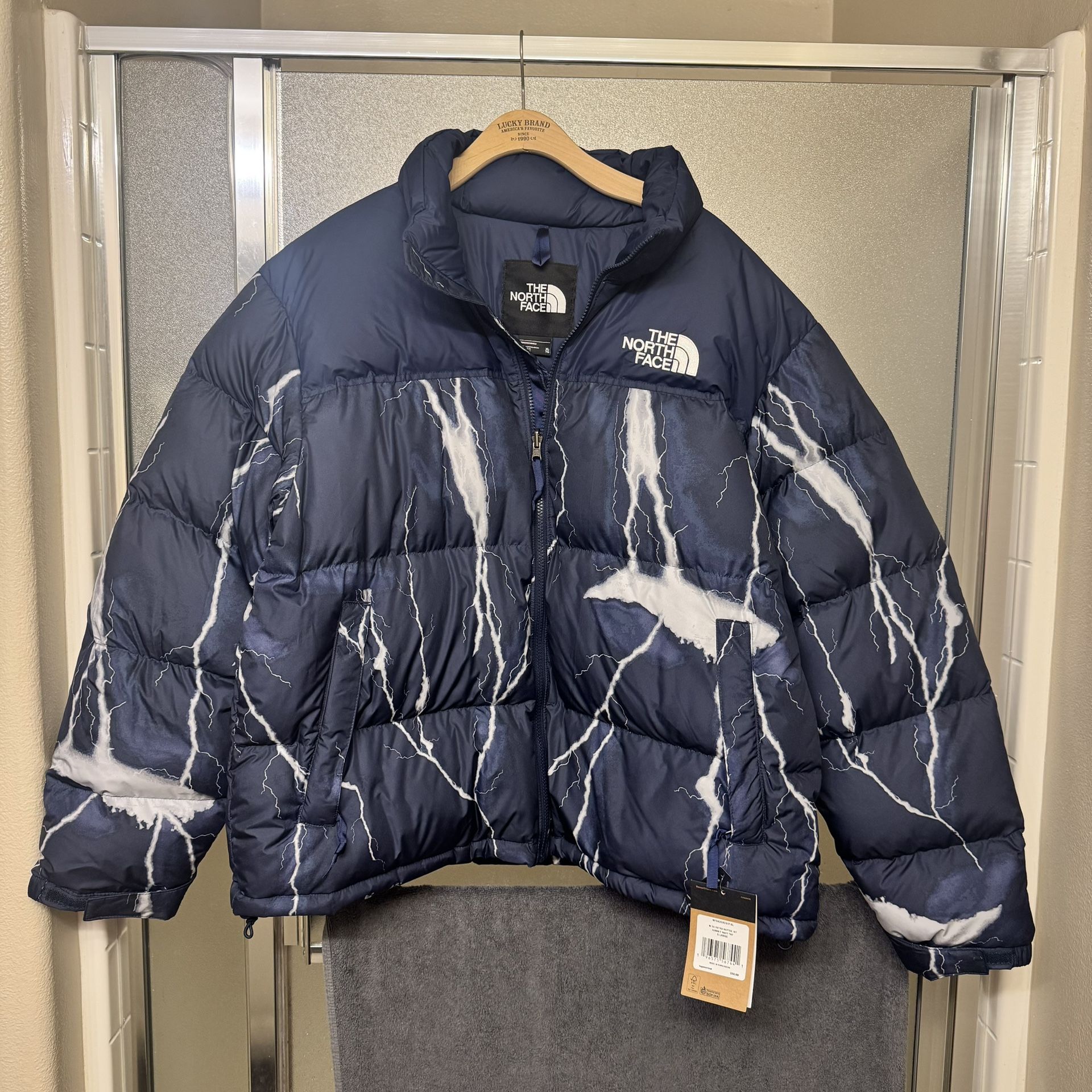 Men’s North Face Nuptse Jacket New Size XL
