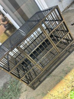 Large Dog Kennel