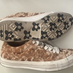 Golf Le Fleur Converse Size 9.5 Men