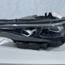 2022 Bmw X7 Left Headlight 