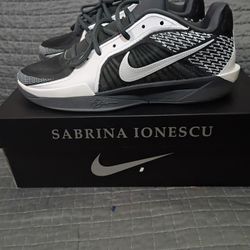 New Nike Sabrina 2 Iron Grey/Sail-Hot Punch - Women's 9.5 - Men's 8 