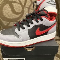 Nike Jordan Size 5.5 Youth 