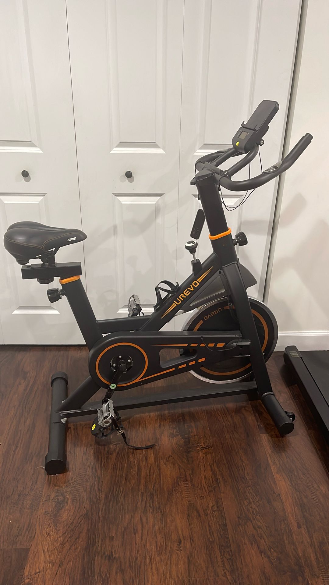 Urevo Exercise Bike 