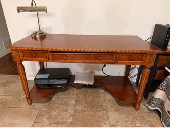 DESK