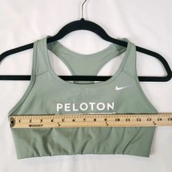 Nike x Peloton Dri-Fit Sports Bra Womens Medium Green Swoosh Logo Racerback Flaw