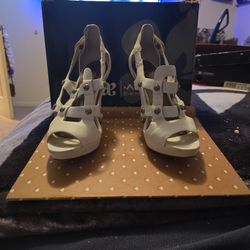 Andrea White Heels 