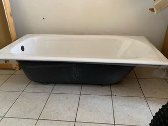 Kohler Cast iron Tub 60” x 27.5” x 16.5”