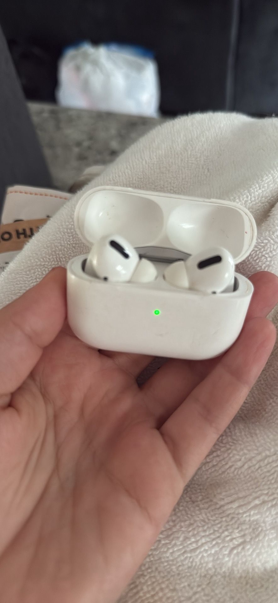 Apple Air ProHeadphones