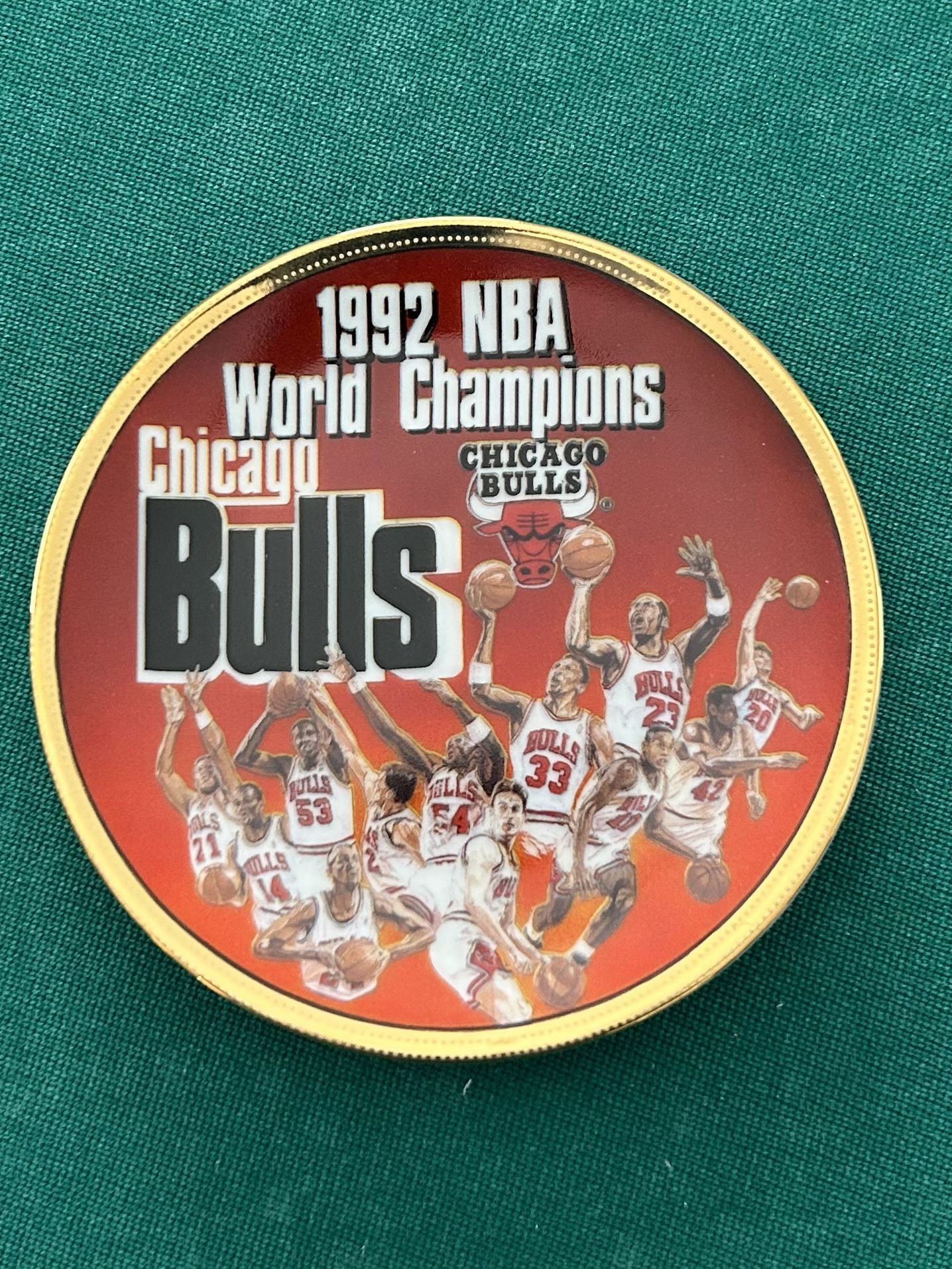 Bulls 1992 World Champions 4 1/2" Collectors Plate