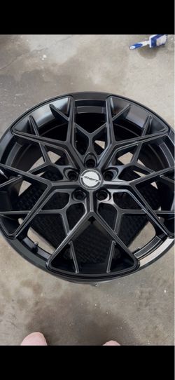 20’ Inch Wheel 5x112 32 offset