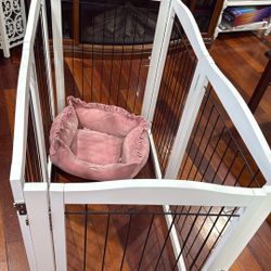 Standing 6 Panel Dog Gate With Door