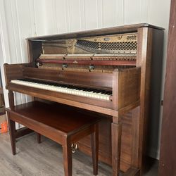 Upright Piano - Free