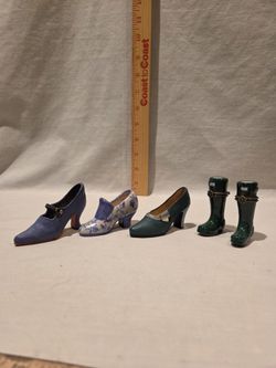 Collectable Miniature Ceramic-porcelain-resin  Heels 👠 And Boots 👢 Lot Of 5