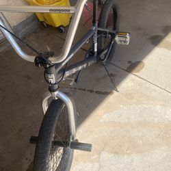 Bmx Mongoose Bike 