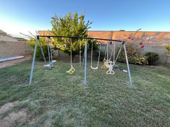 Metal Swing Set with Multiple Seats