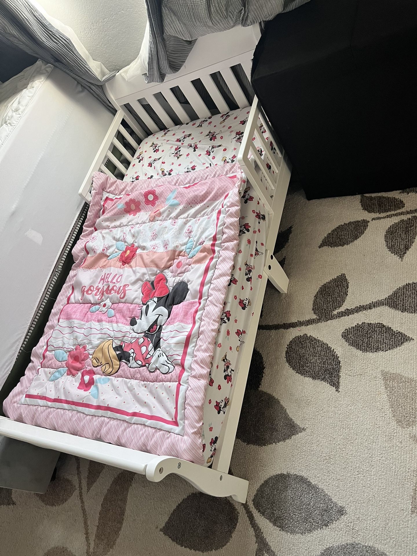 Toddler Bed (mattress Not Included)
