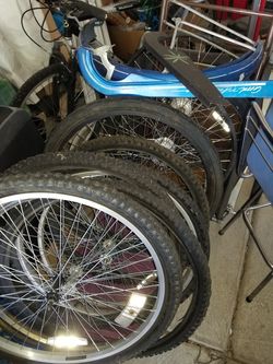 Huge lot of bike mountain bike rims and tires and fenders