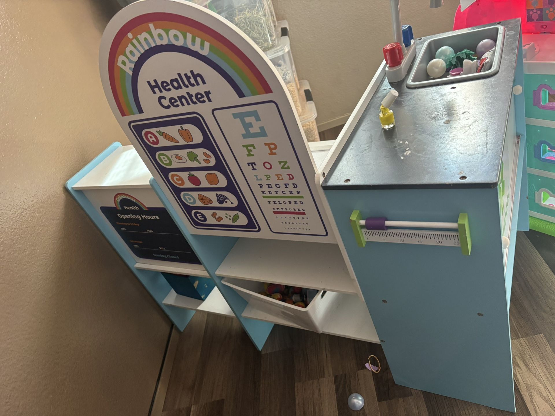 Health Center Toy Station