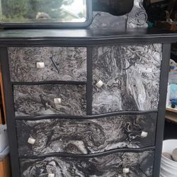 Chester tour dresser 