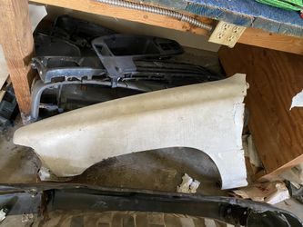 1993 Toyota truck 2wd parts.