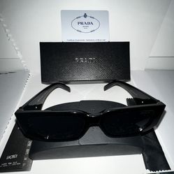 Prada Milano glasses, Brand New, With authenticity Card