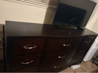 Solid wood dresser