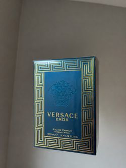 Versace eros