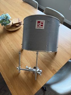 sE Electronics Reflexion Filter Pro Portable Vocal Booth - Silver