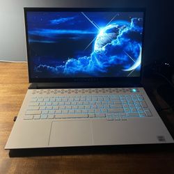 Alienware M17 R3 Gaming Laptop - LOADED