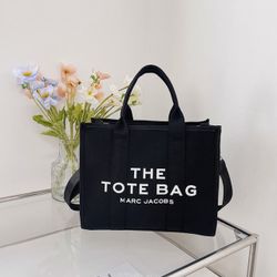 The tote bag with receipt 