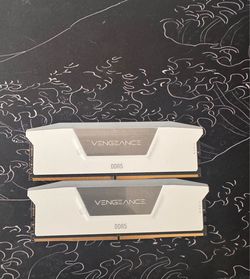 Corsair Vengeance 32GB DDR5 RGB RAM Kit