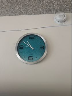 OXHEAD Sparkle Designed Clock