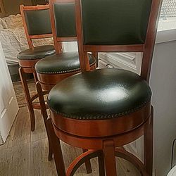 Bar / Island  Stools