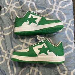 green/white bapesta