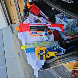 Nerf Guns Lot