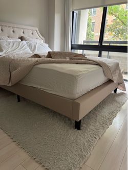 Dreamcloud queen mattress