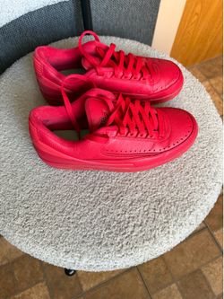Air Jordan lows size 8.5 men