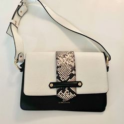 A.BELLUCCI WHITE AND BLACK SHOULDER BAG GENUINE LEATHER ITALY.Price Is FIRM