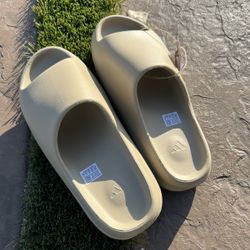 Adidas Yeezy Slides Bone
