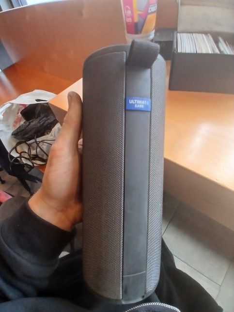 U E MEGABOOM 3 SPEAKER