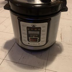 Chefs Kitchen Pressure Cooker