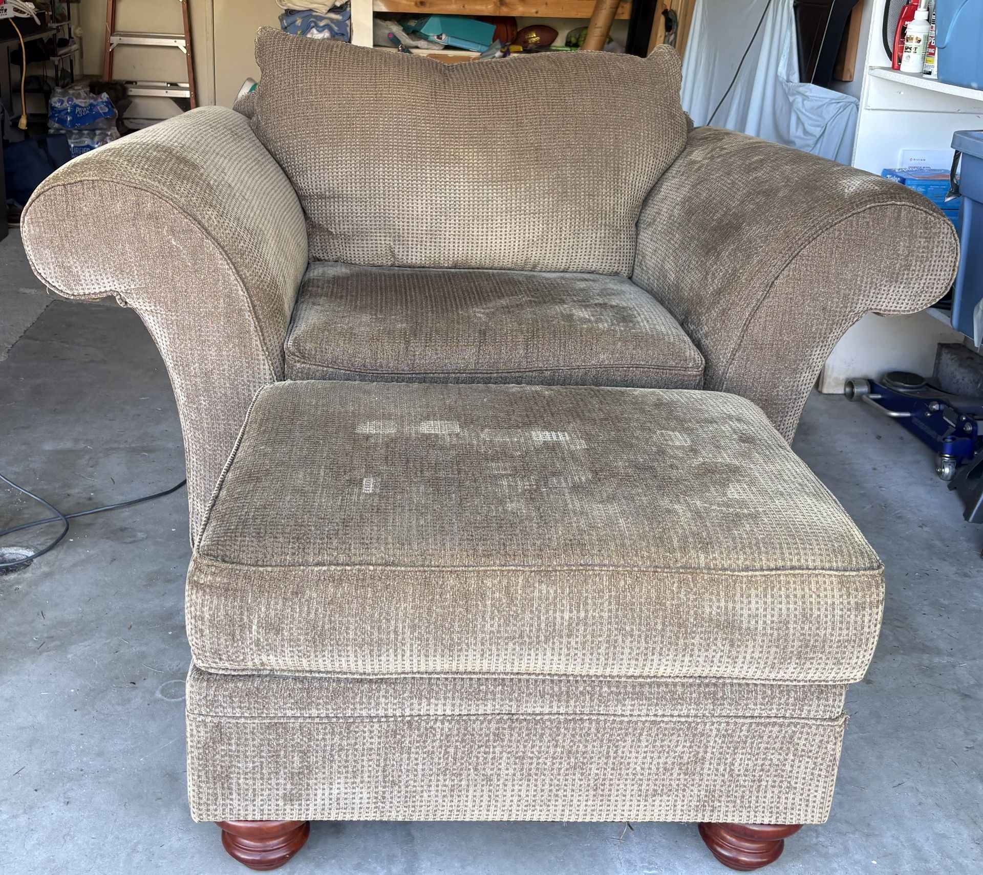 Oversized Chair & Ottoman