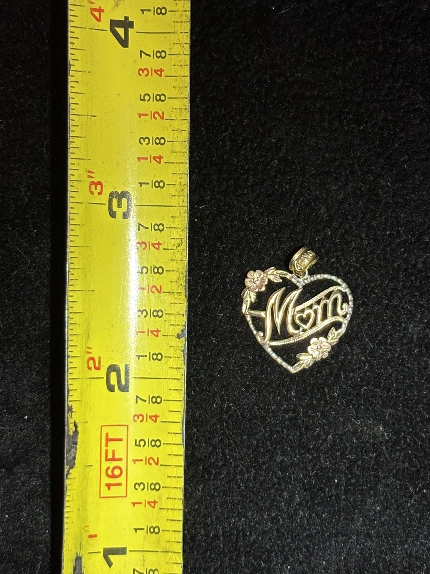 Gold Heart Mom Pendant